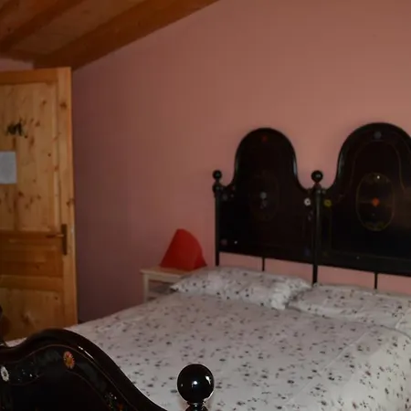 Cascina Trapella Vakantieboerderij *